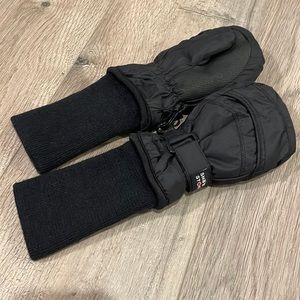 SnowStoppers® Original Extended Cuff Mittens in Black for 1-3 year old